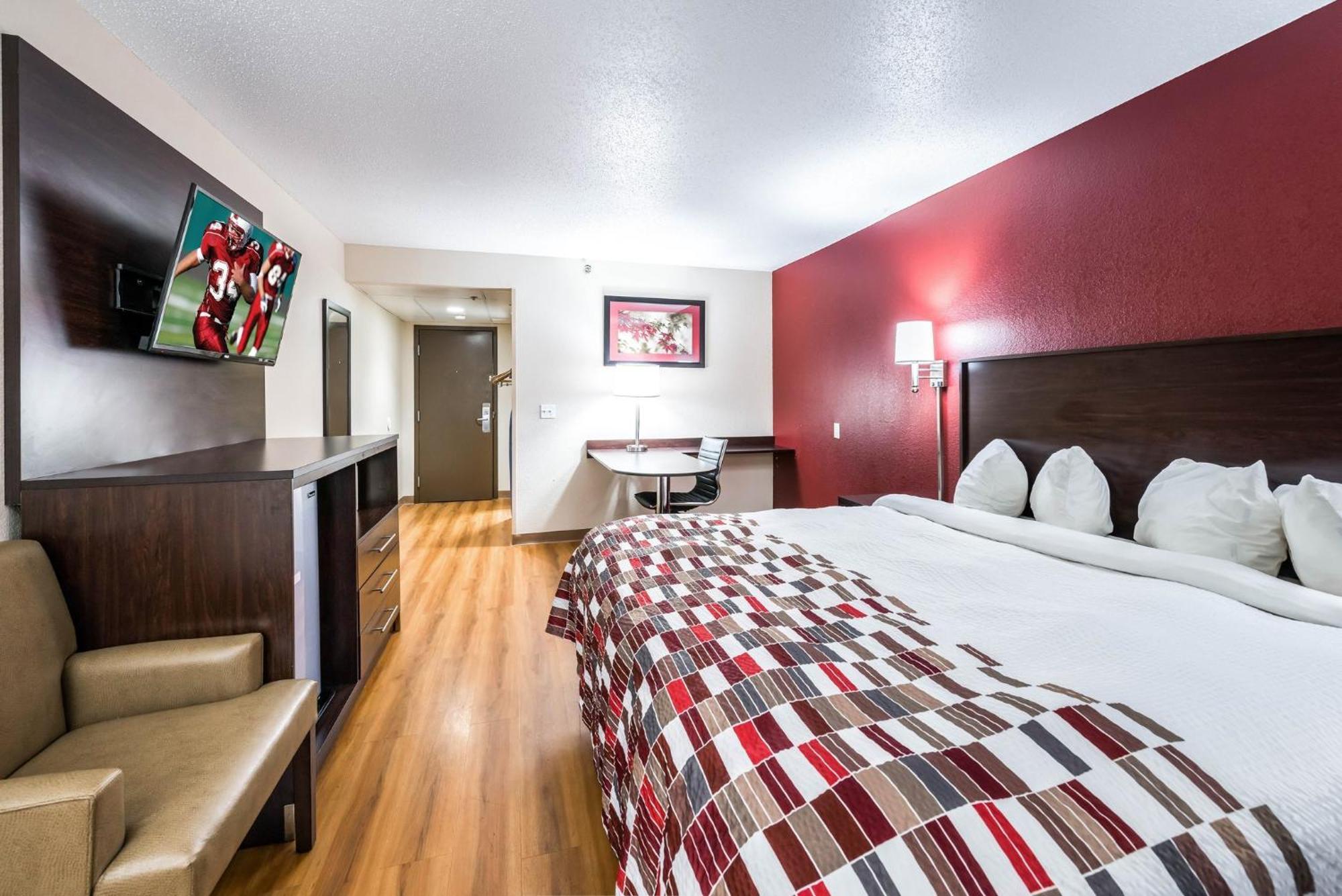 Red Roof Inn Палатин Екстериор снимка