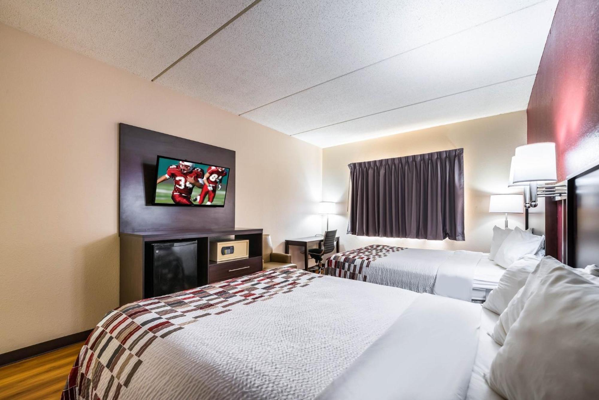 Red Roof Inn Палатин Екстериор снимка