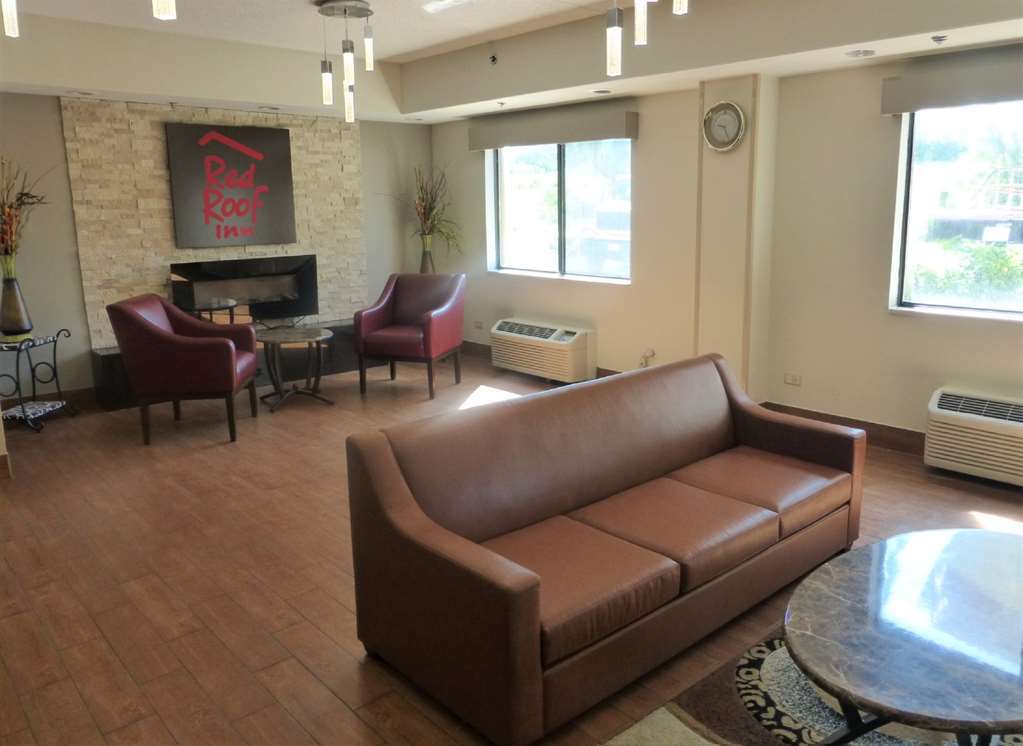 Red Roof Inn Палатин Интериор снимка